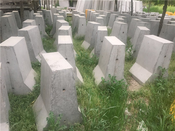 西安水泥隔離墩廠家 西安水泥隔離墩廠家